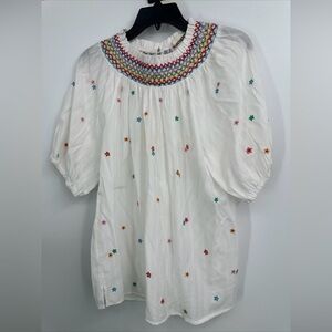 Savanna Jane Top Shirt Size M Embroidered Short Sleeve EUC